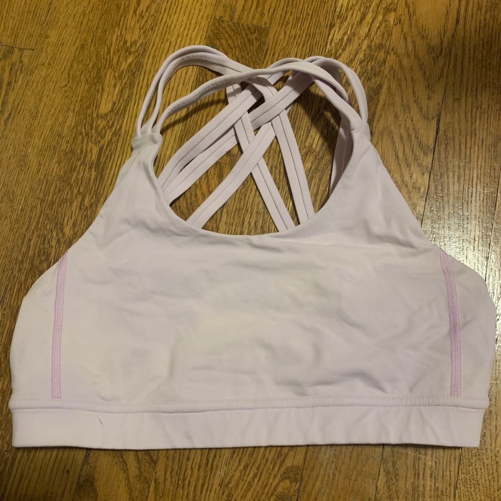 Lululemon energy sport bra size 8 lilac adjustable